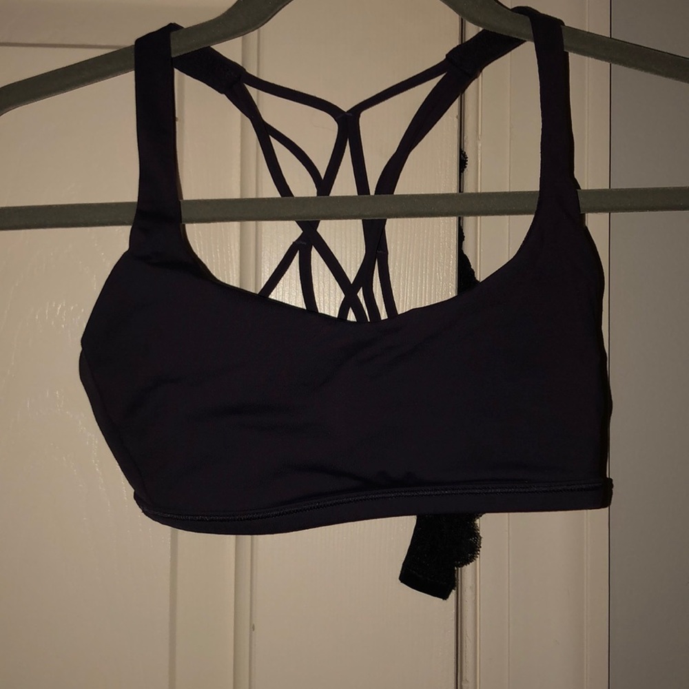 FREE TO BE ZEN PURLE SPORTS BRA SIZE 2